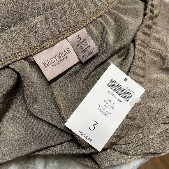 NWT Chico's Easywear Crepe Sharryl Pants in Texas Taupe size 3 = XL - Picture 2 of 10